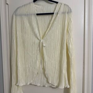 Elegant Cream Pleated Women's Top